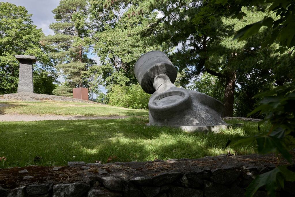 Arvo Siikamäki, Mask, 1970’s. Aluminum. Sara Hildén Foundation